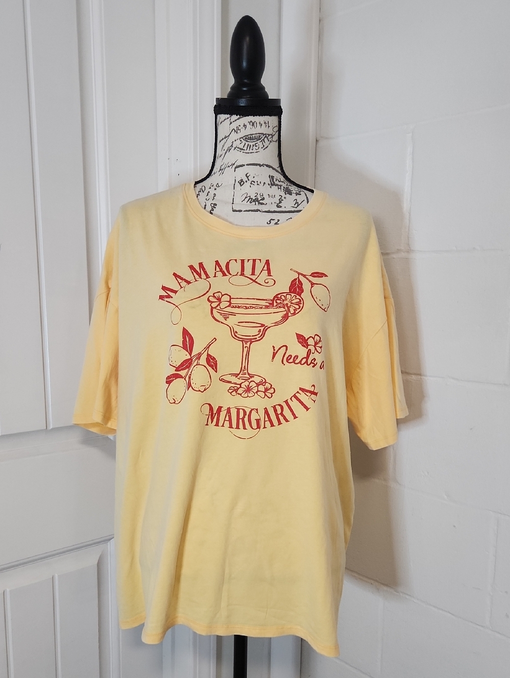 Mamacita Needs A Margarita Graphic Tee - Yellow XL NWT